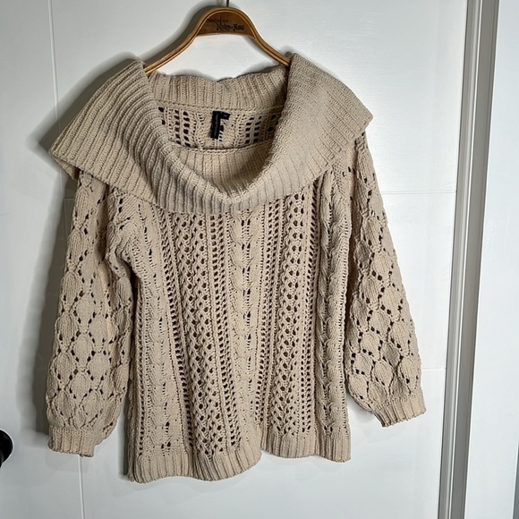 🚩 Moon &  Madison knit crème sweater size medium - Picture 7 of 11